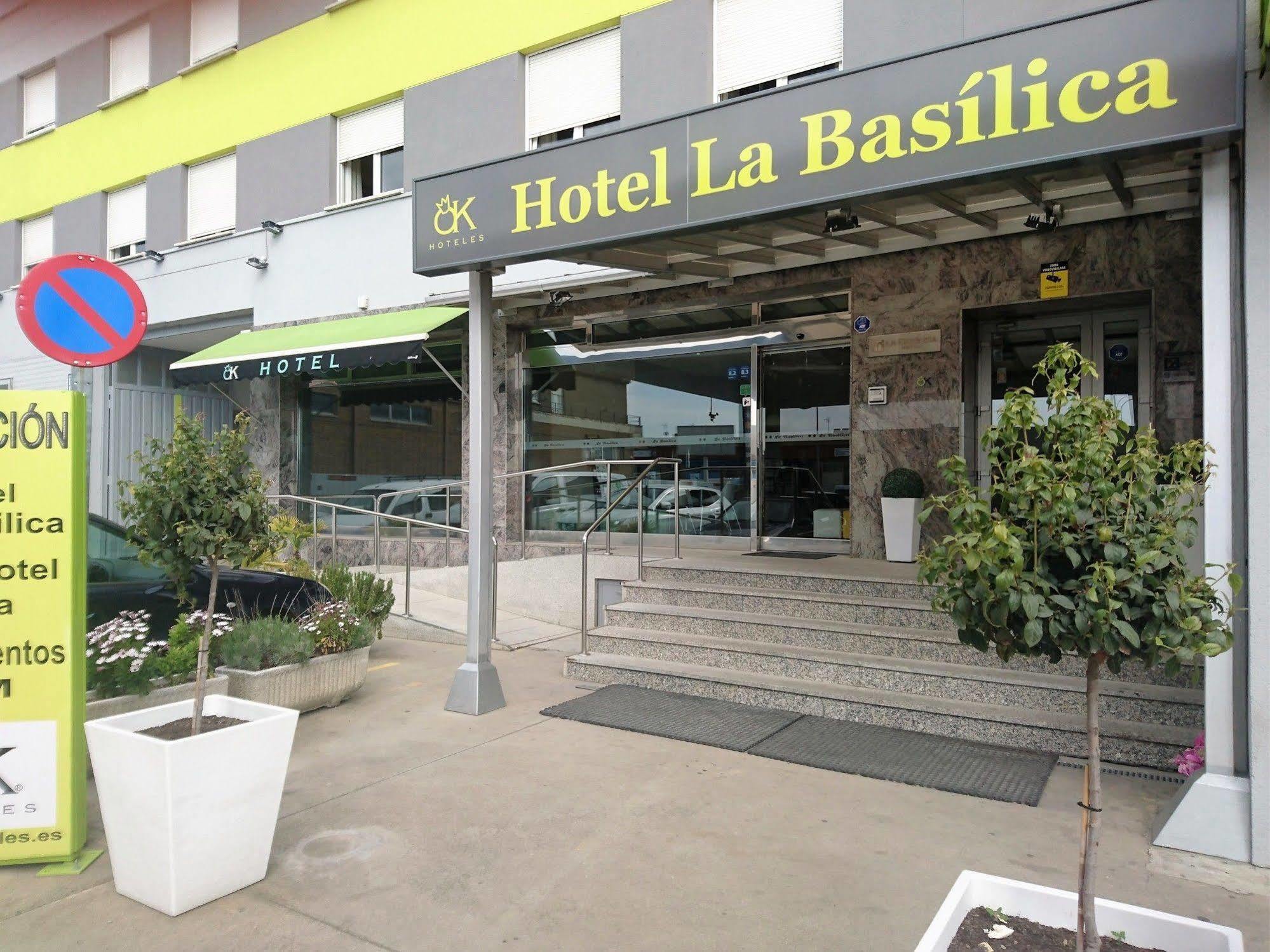 Ok Hotel La Basilica Venta de Baños Exterior foto